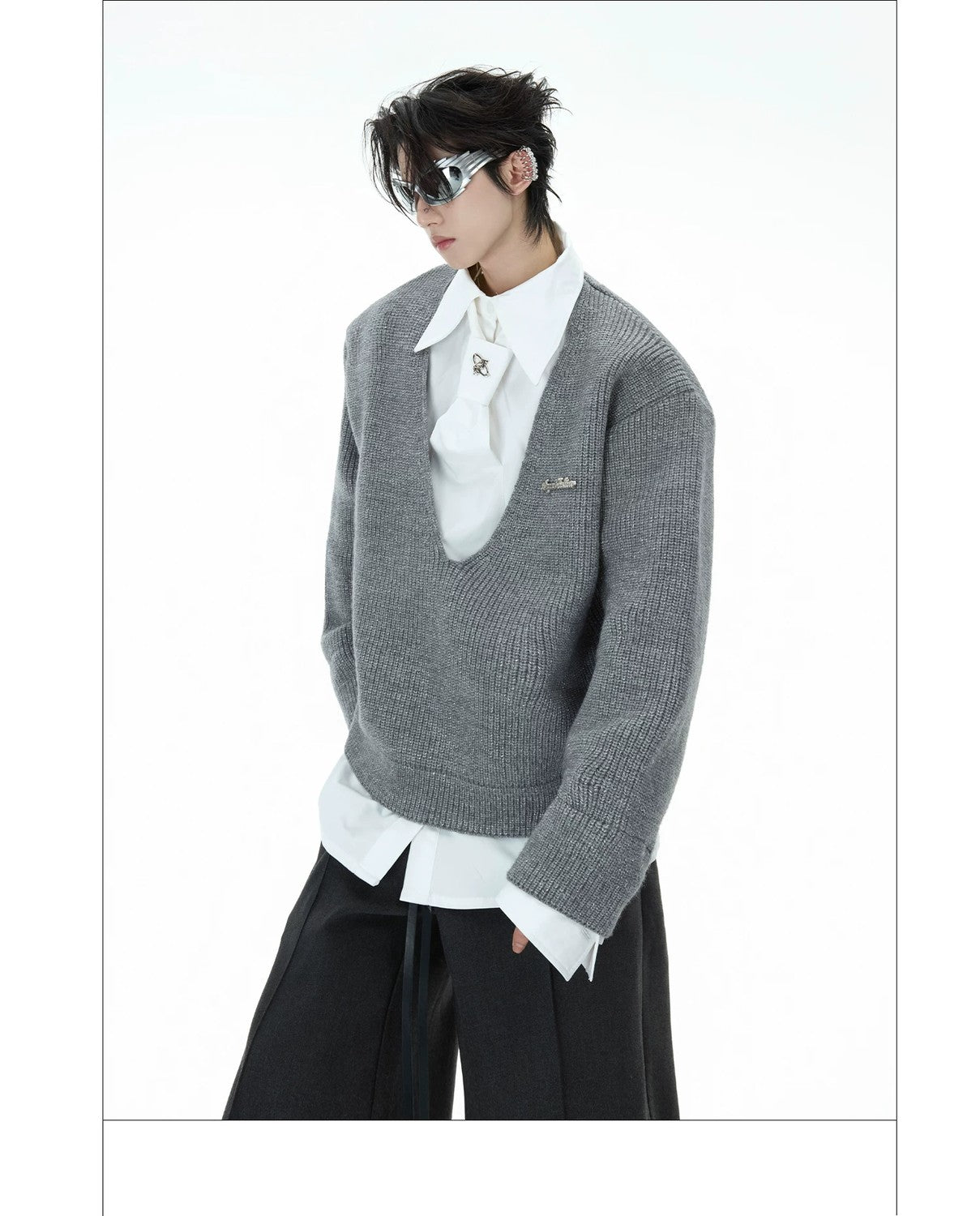 desc::deconstructed-layered-tie-sweater-oversized-streetwear-detail-img-17