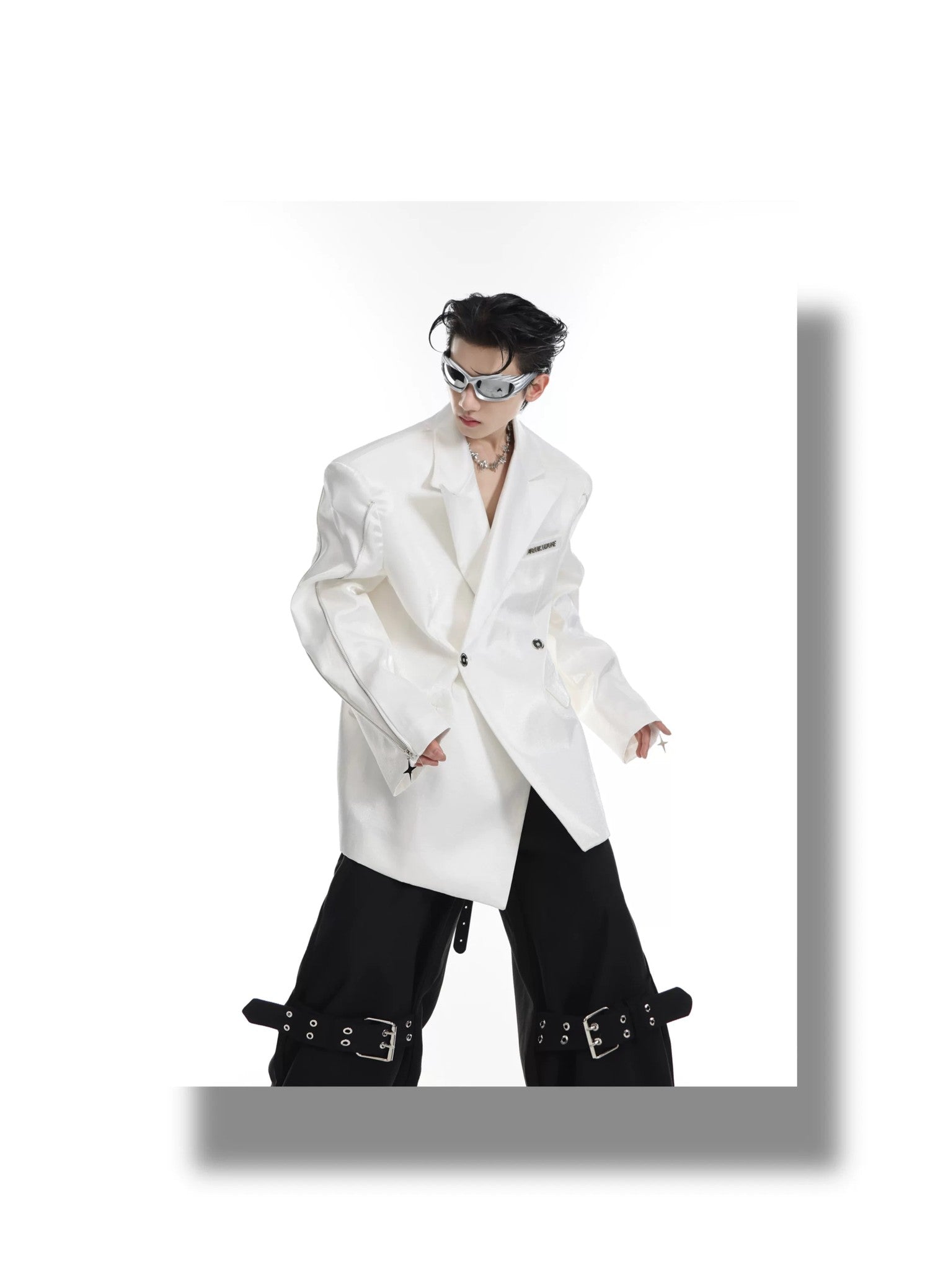desc::deconstructed-liquid-metallic-padded-blazer-for-men-detail-img-4