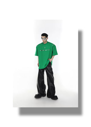 desc::deconstructed-metal-buckle-off-shoulder-streetwear-tee-detail-img-4