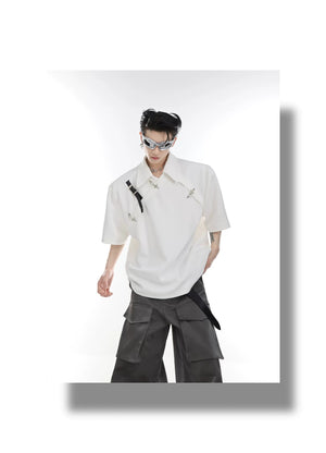 desc::deconstructed-metal-buckle-padded-shoulder-avant-garde-tee-detail-img-11