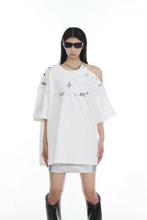 deconstructed-metal-buckle-tee-techwear-street-style-white