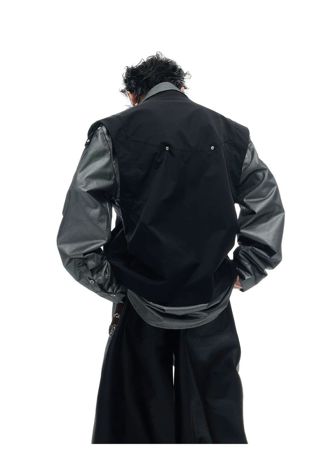 desc::deconstructed-metallic-cargo-shirt-jacket-streetwear-cape-style-detail-img-6