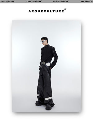 desc::deconstructed-mock-neck-reflective-base-layer-fleece-detail-img-1