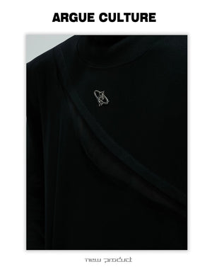 desc::deconstructed-mock-neck-slim-tee-with-metal-logo-detail-img-5