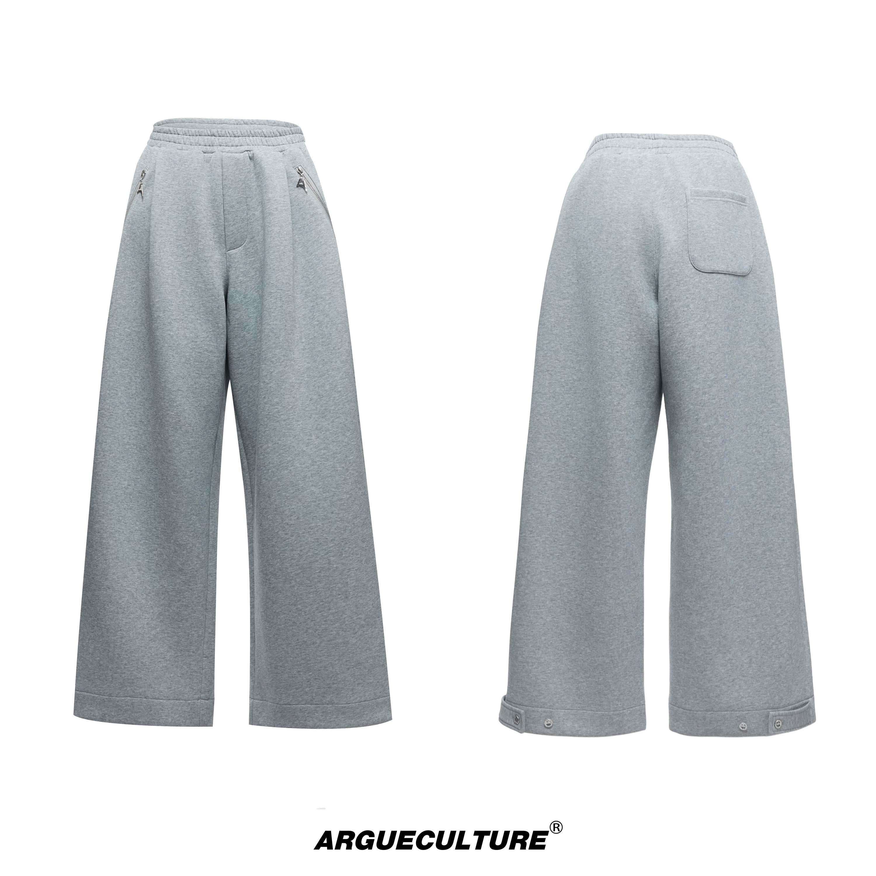 deconstructed-mock-neck-sweatshirt-baggy-pants-set-black-top