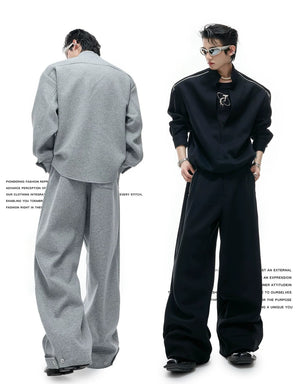 desc::deconstructed-mock-neck-sweatshirt-baggy-pants-set-detail-img-3