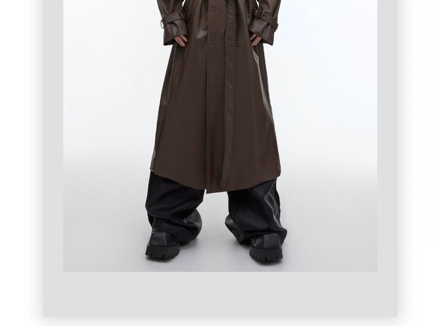 desc::deconstructed-padded-shoulder-pu-leather-long-trench-detail-img-1