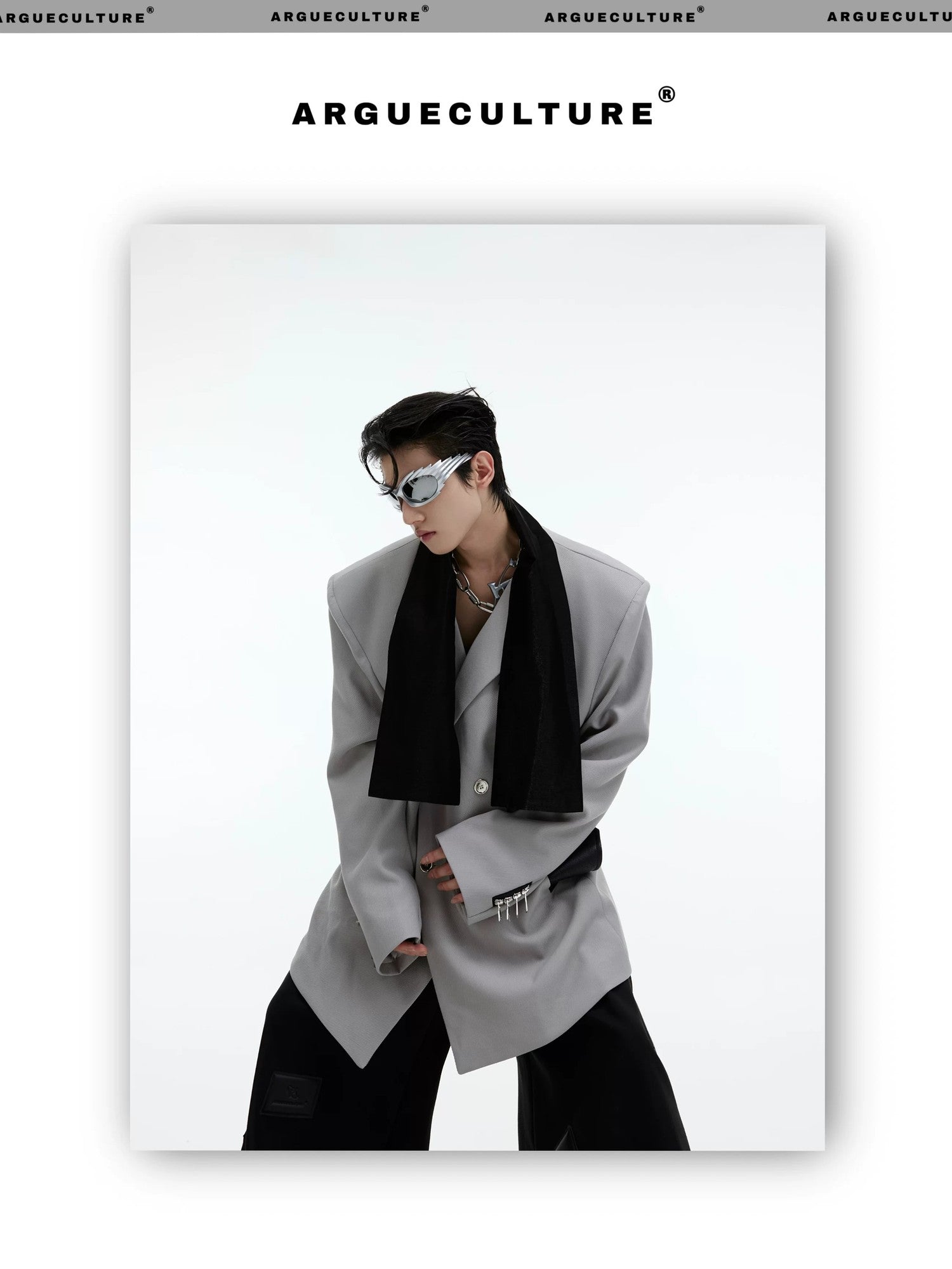 desc::deconstructed-patchwork-tie-oversized-blazer-for-men-detail-img-8