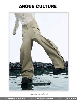 desc::deconstructed-pleated-cargo-pants-urban-techwear-detail-img-2