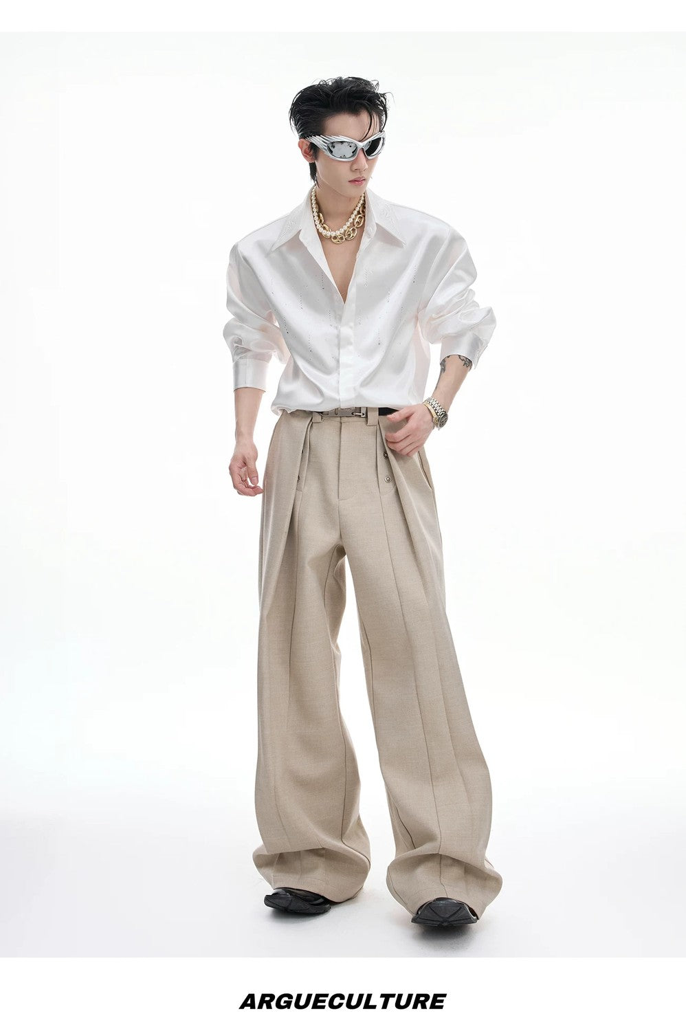 desc::deconstructed-pleated-straight-leg-trousers-for-men-detail-img-13