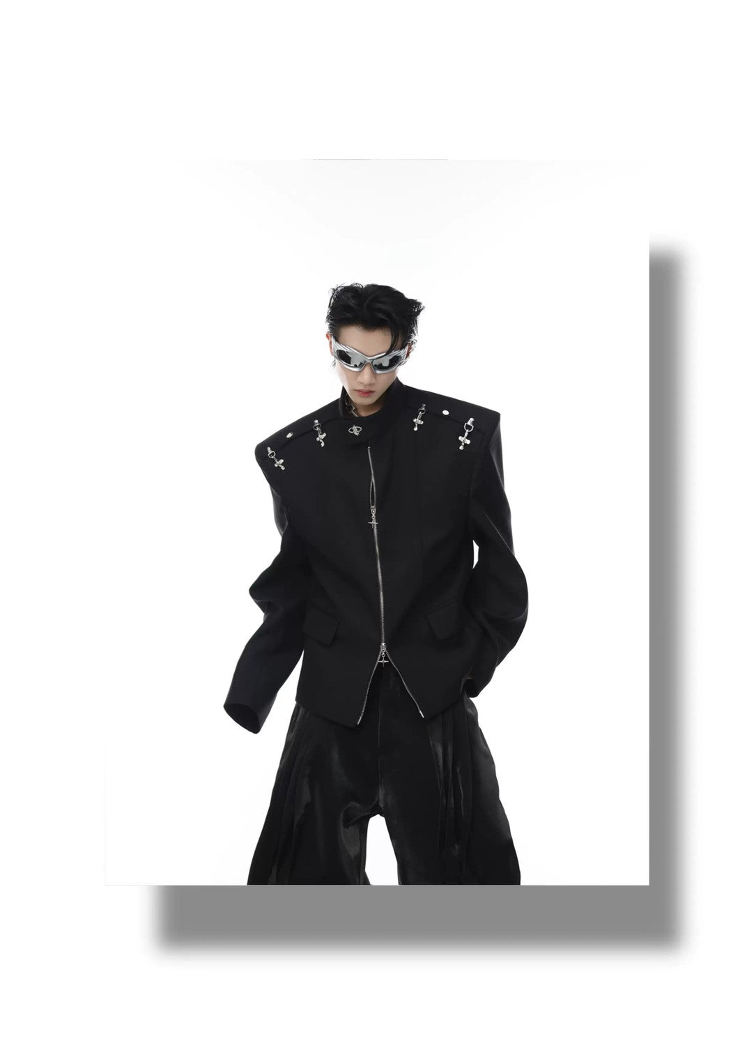 desc::deconstructed-streetwear-blazer-with-metal-airplane-buckle-detail-img-5