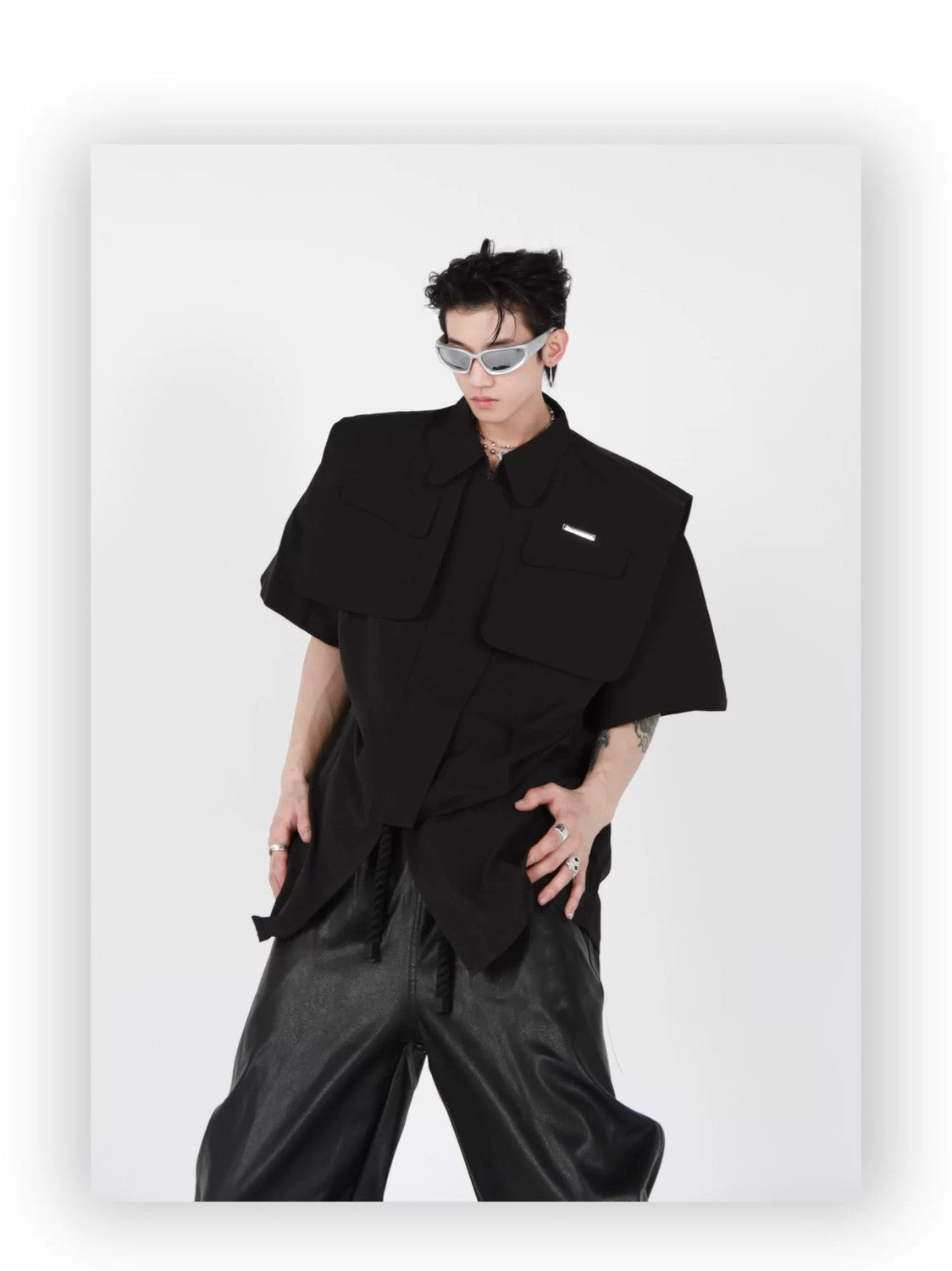 desc::deconstructed-streetwear-jacket-short-sleeve-metal-cardigan-detail-img-16