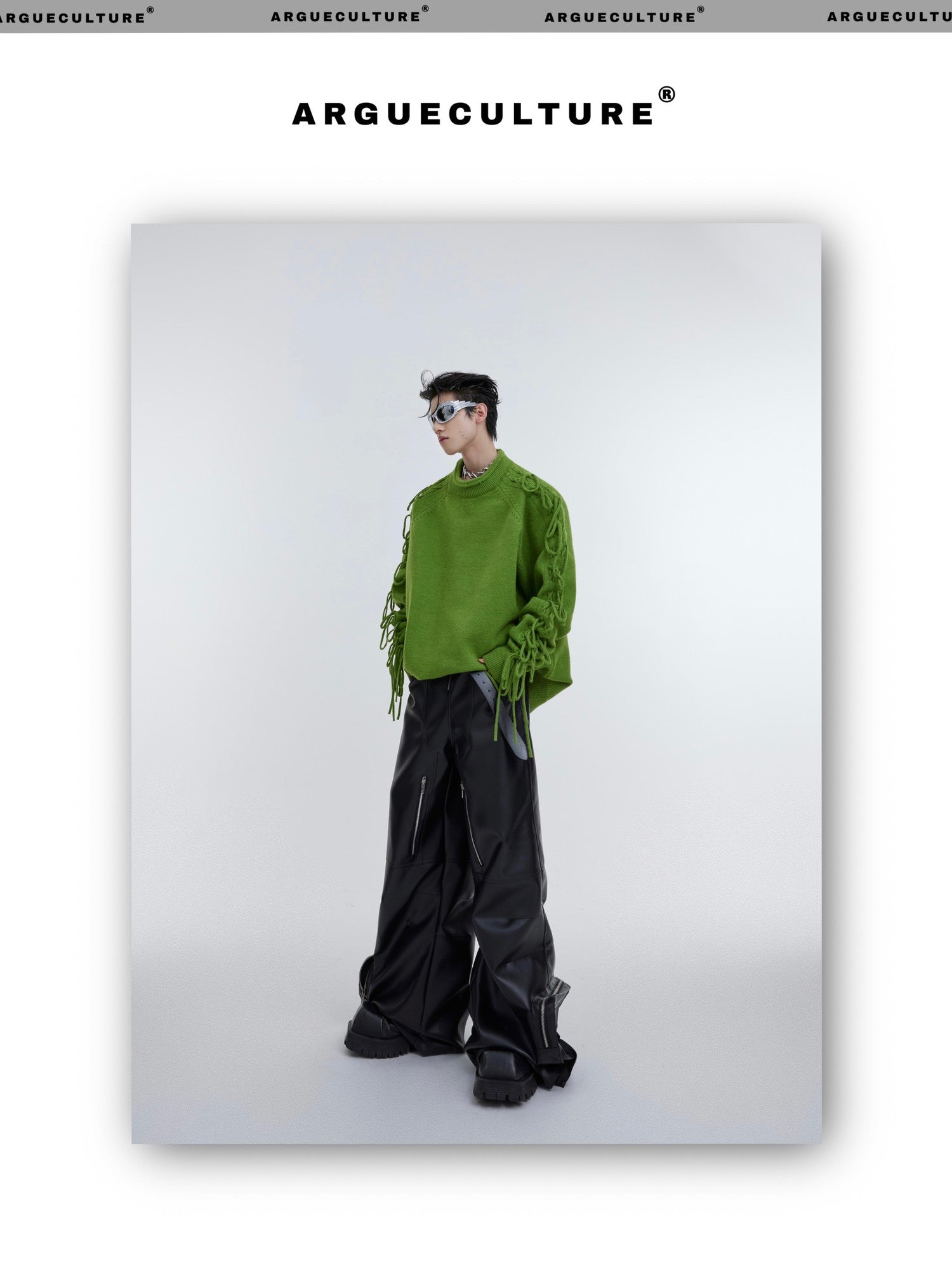 desc::deconstructed-tassel-knit-sweater-oversized-streetwear-crewneck-detail-img-5