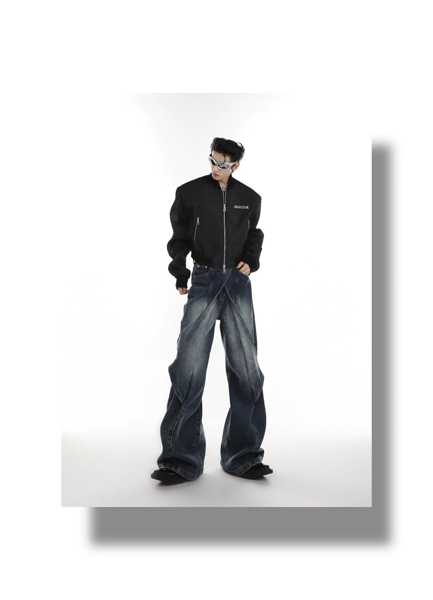 desc::deconstructed-washed-flare-jeans-baggy-streetwear-denim-detail-img-9