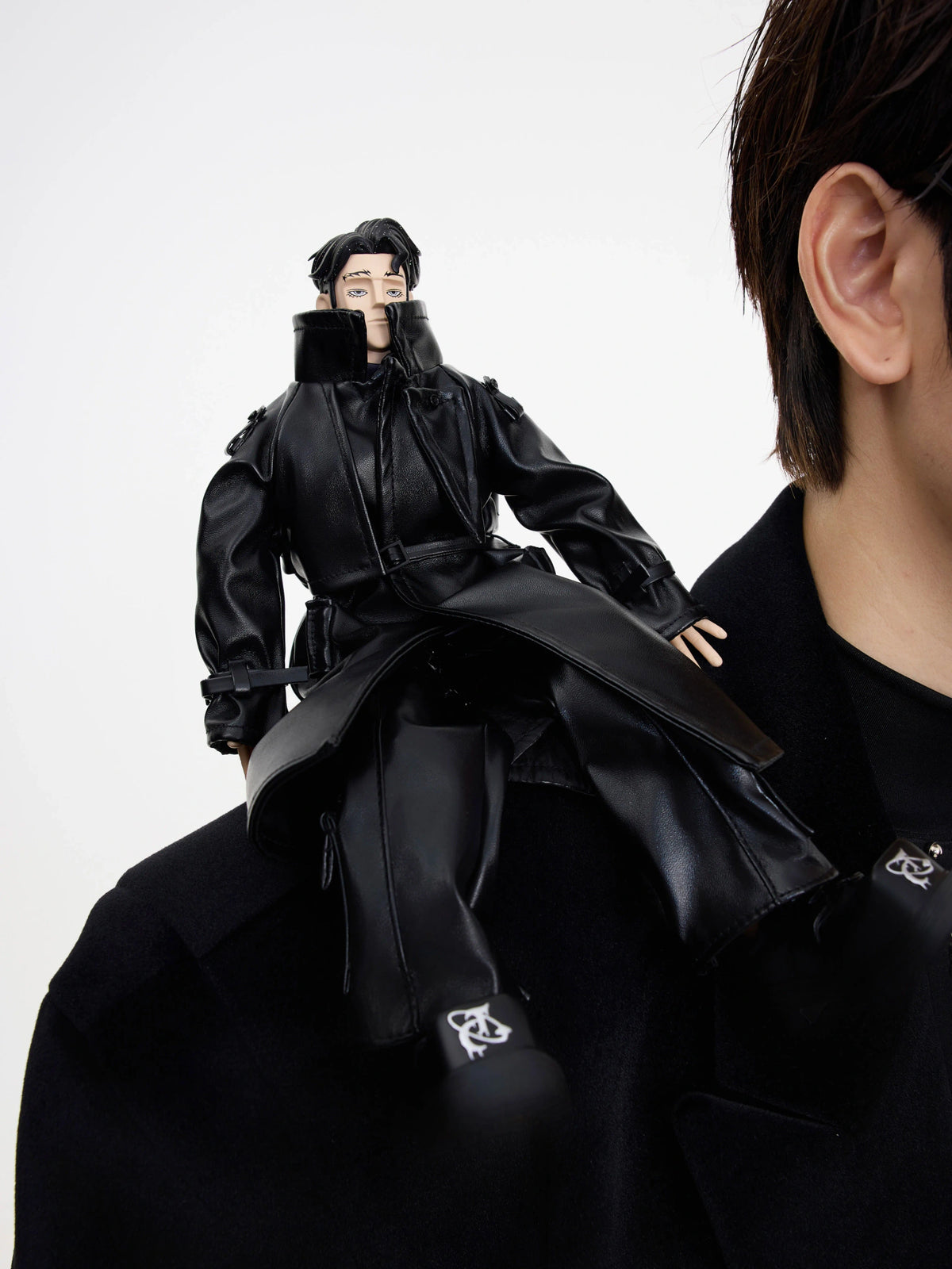 Designer Anime-Inspired Collectible Display Figurine - main image 3