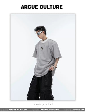 desc::distressed-deconstructed-shoulder-pad-tee-detail-img-14