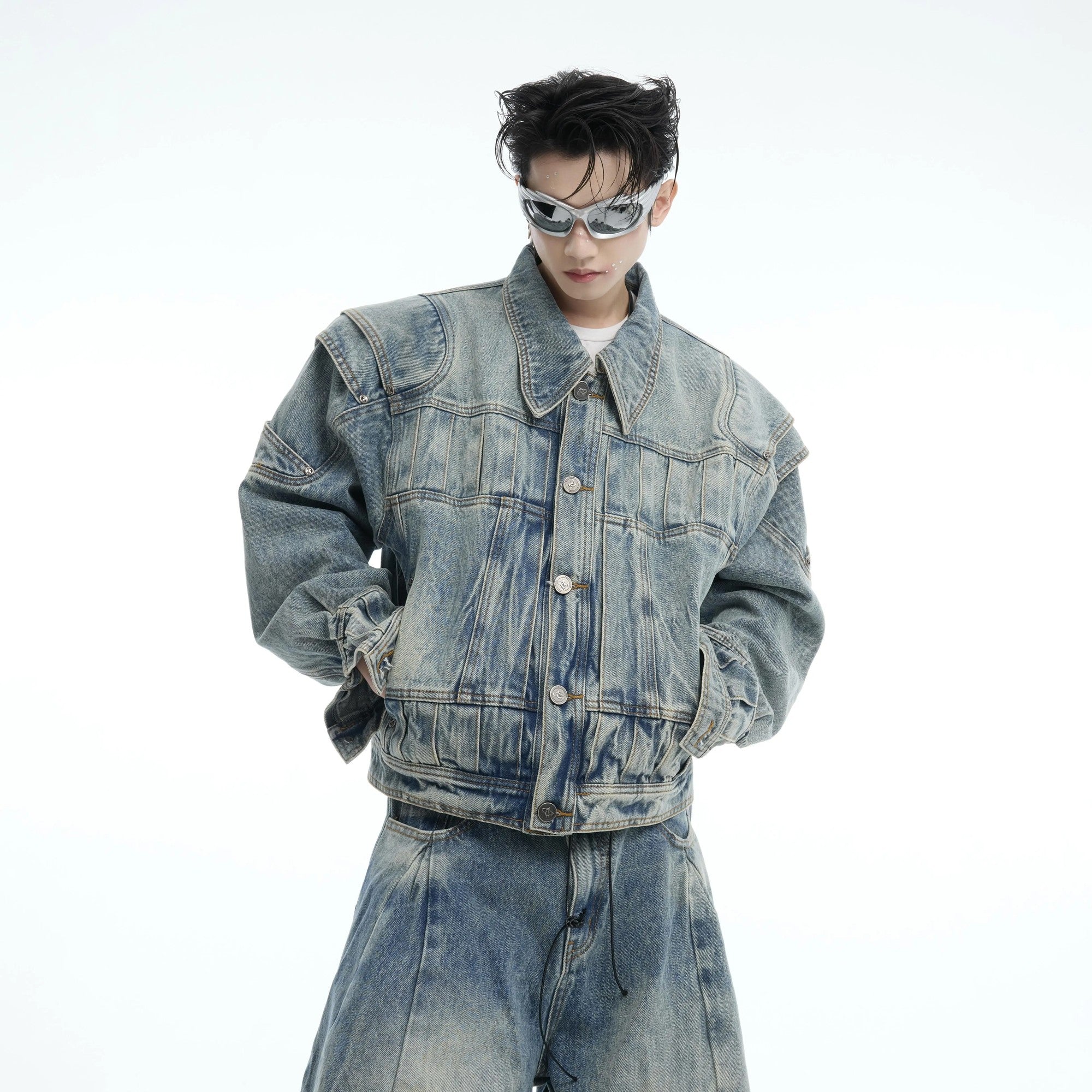 Full streetwear set featuring wide-leg jeans and matching denim jacket.