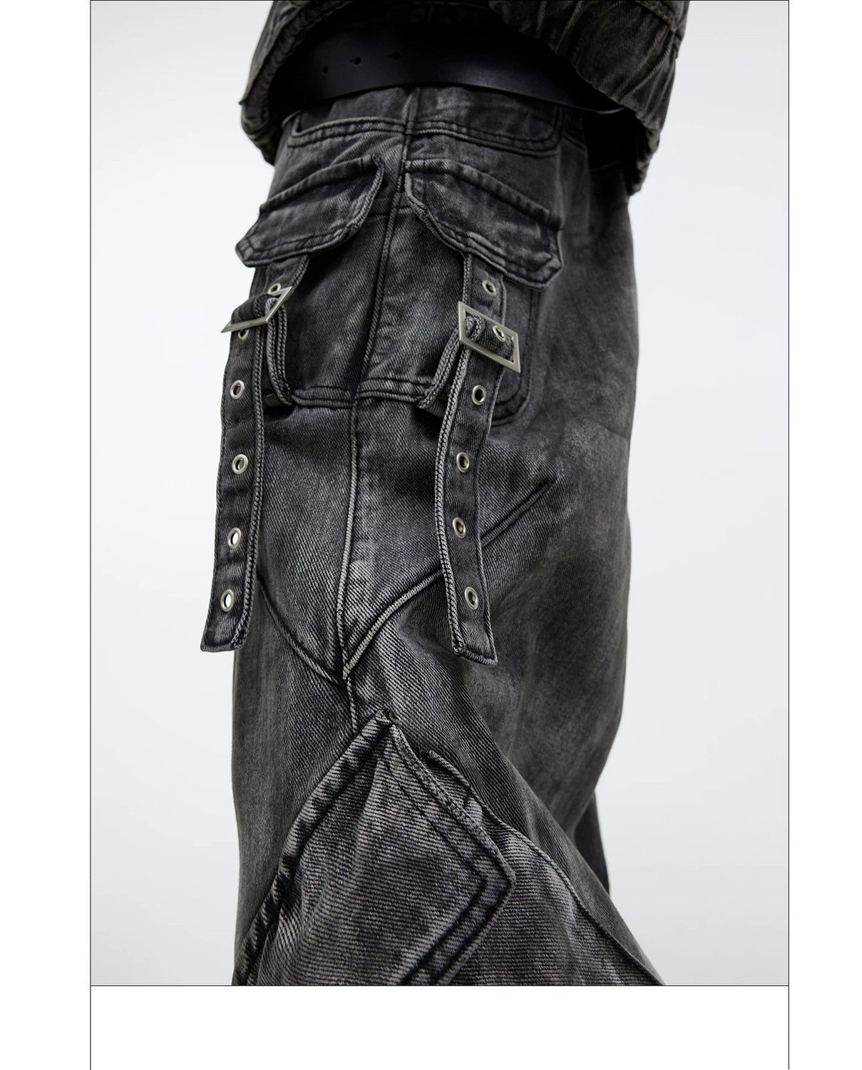 desc::distressed-denim-cargo-set-wasteland-punk-streetwear-detail-img-17