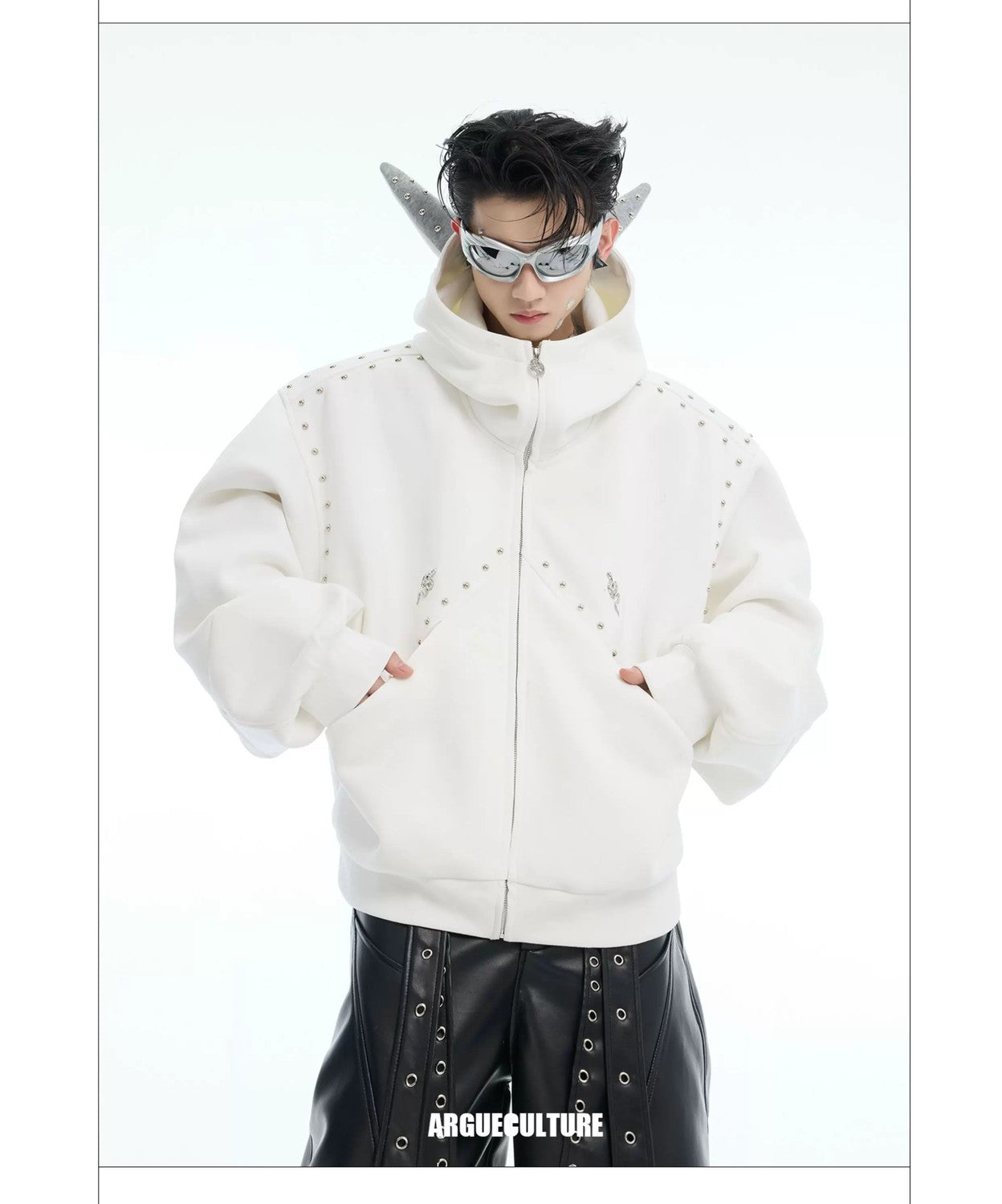 desc::doberman-studded-zip-up-hoodie-streetwear-jacket-detail-img-8