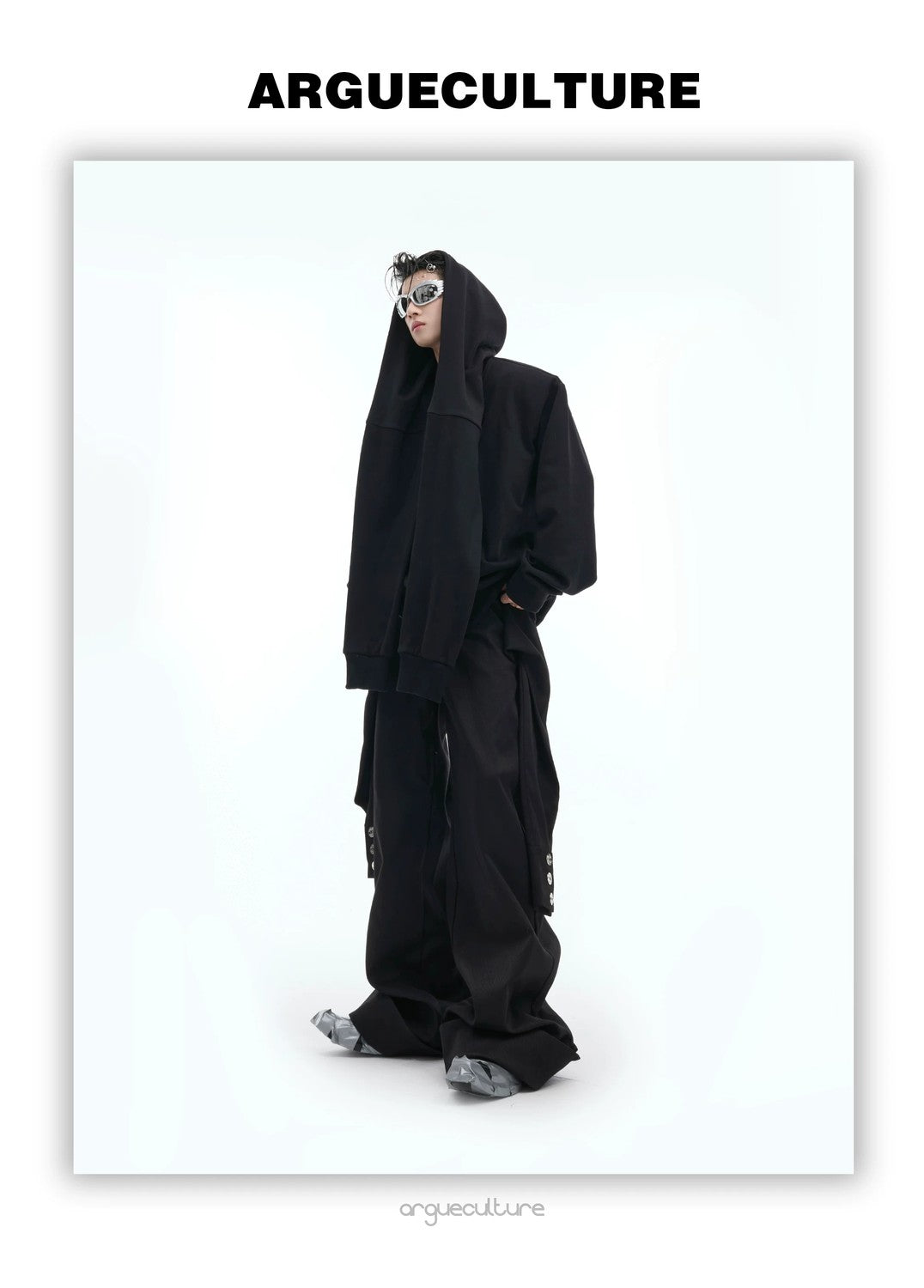 desc::double-layered-shoulder-pad-streetwear-zip-hoodie-detail-img-6