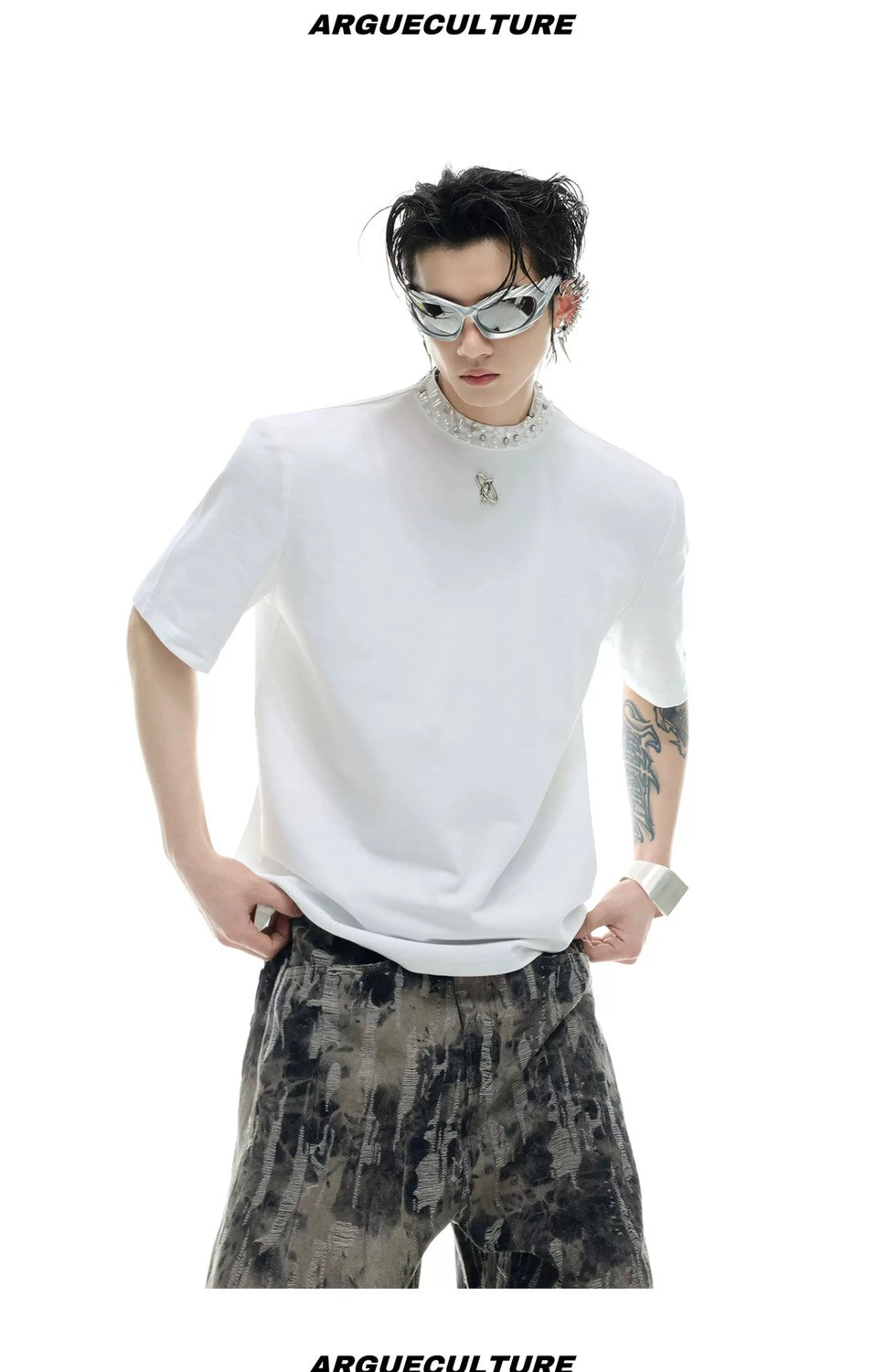 desc::embellished-pearl-mock-neck-oversized-streetwear-tee-detail-img-11