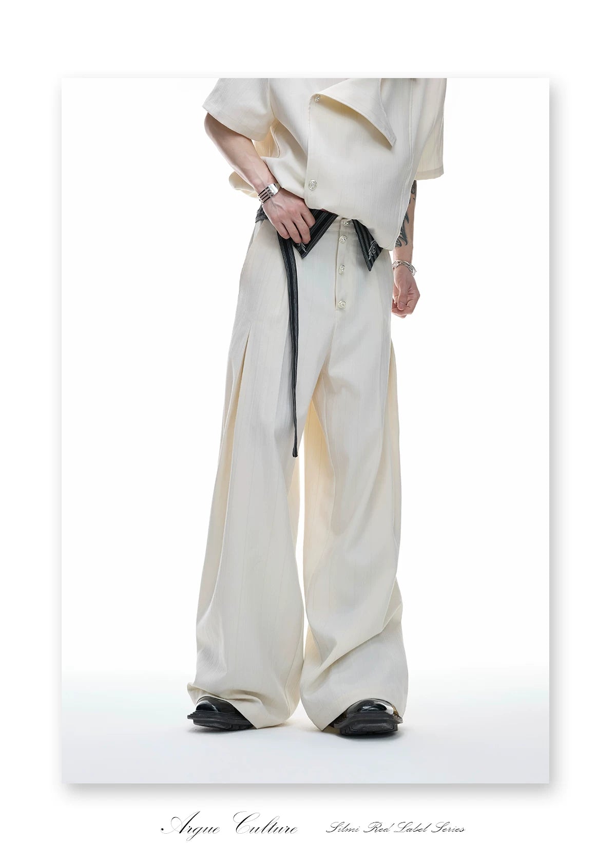 Embroidered High-Rise Wide-Leg Trousers | Relaxed - detail image 16
