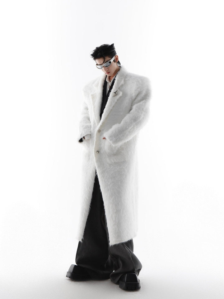 Faux Mink Fur Padded Shoulder Overcoat | Luxurious Longline White Trench - ArguE CulturE