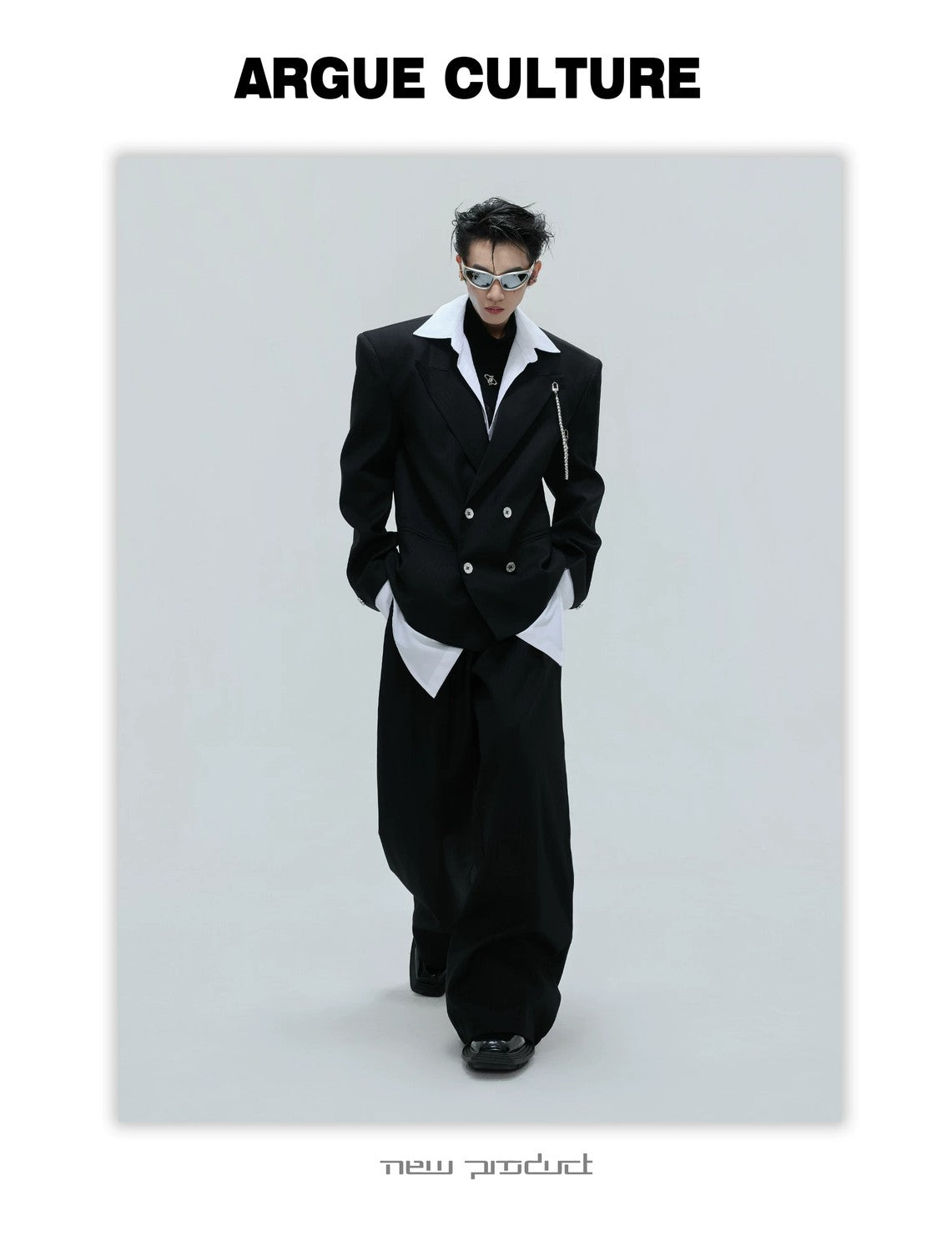 desc::glitter-stripe-cinched-two-piece-blazer-suit-set-detail-img-2