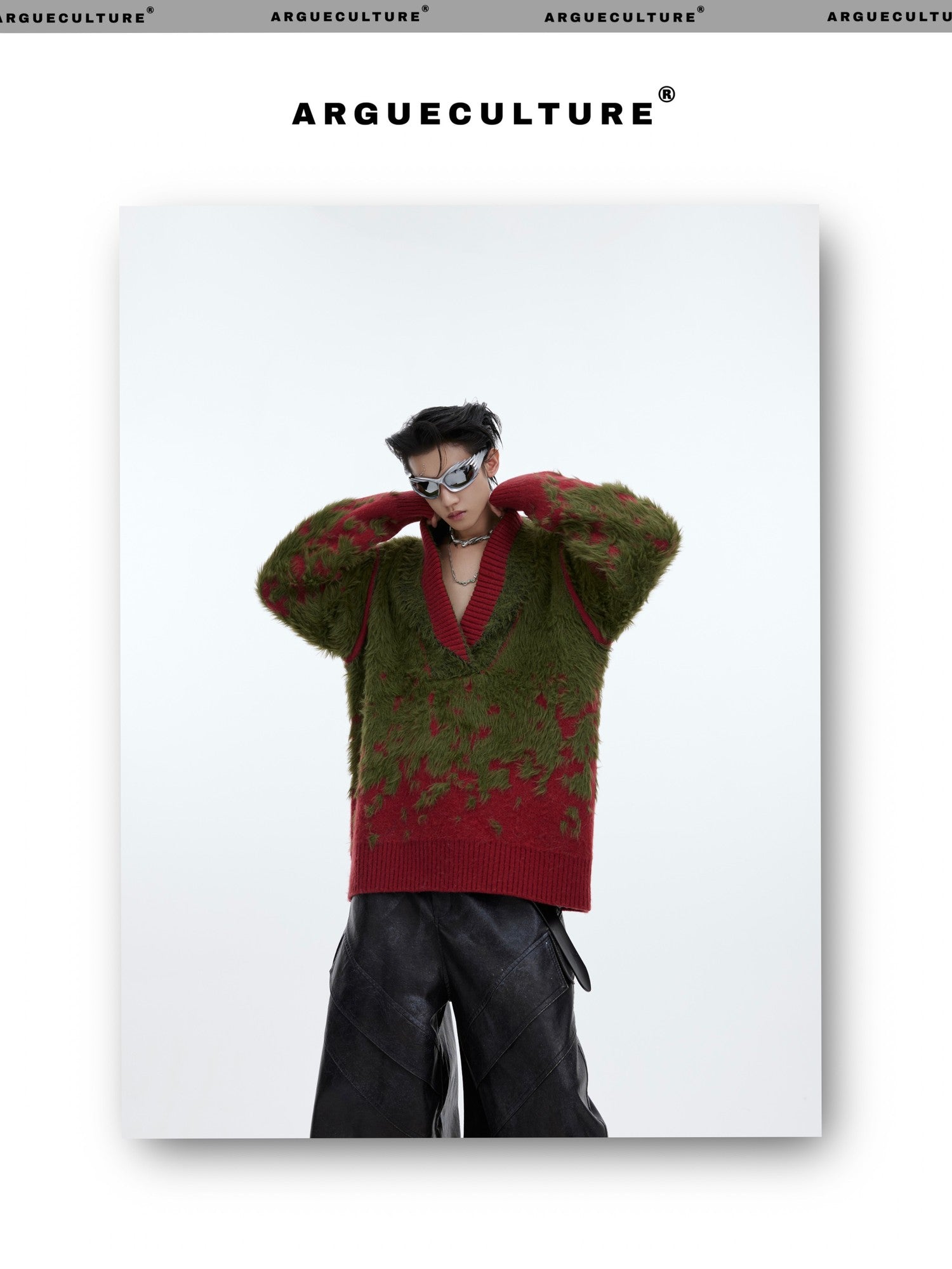desc::gradient-faux-mink-v-neck-loose-streetwear-sweater-detail-img-2