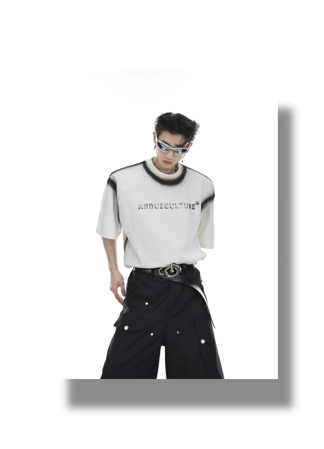 desc::gradient-metal-print-shoulder-pad-tech-tee-detail-img-4