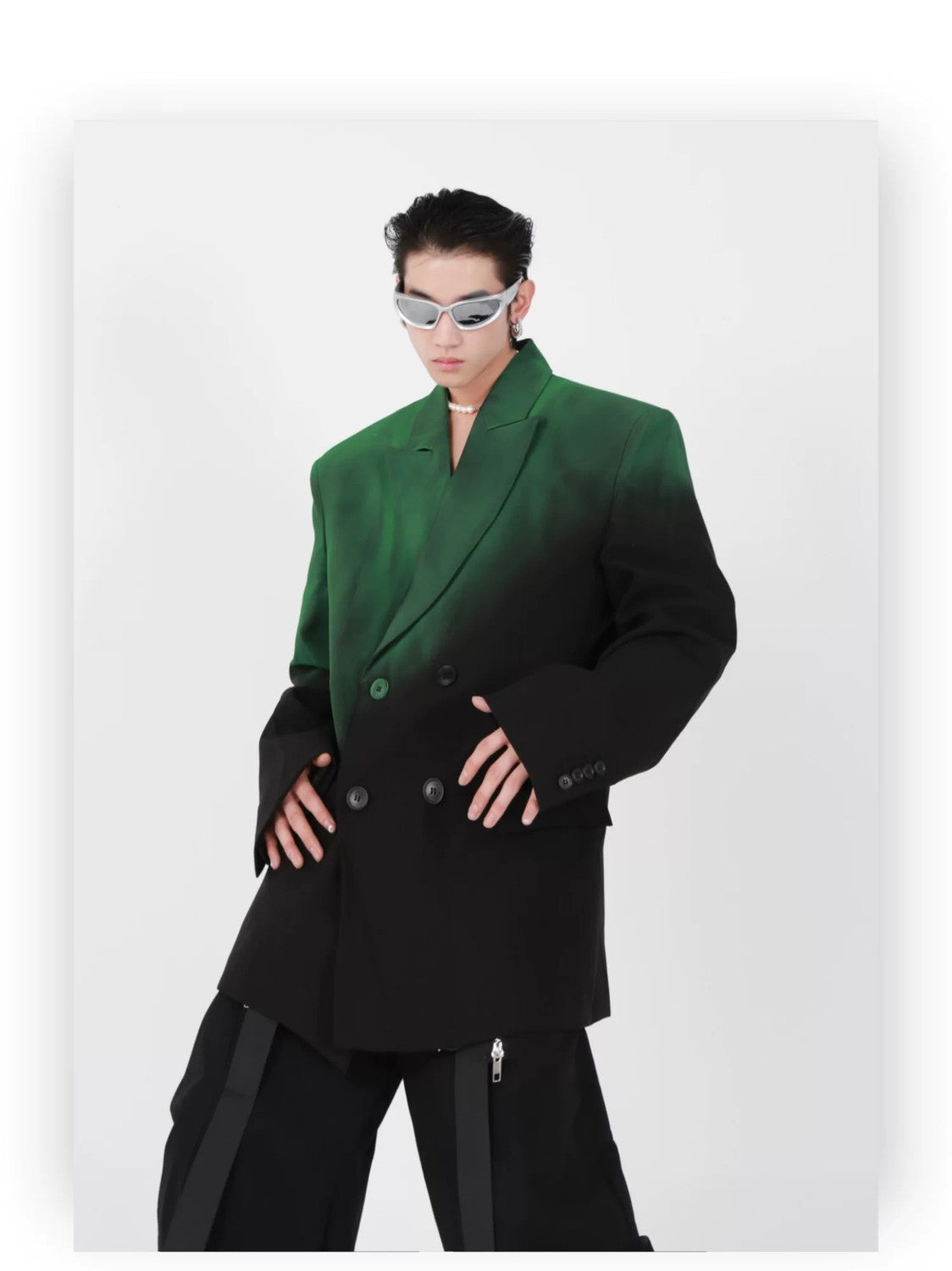 desc::gradient-oversized-padded-shoulder-streetwear-blazer-detail-img-6