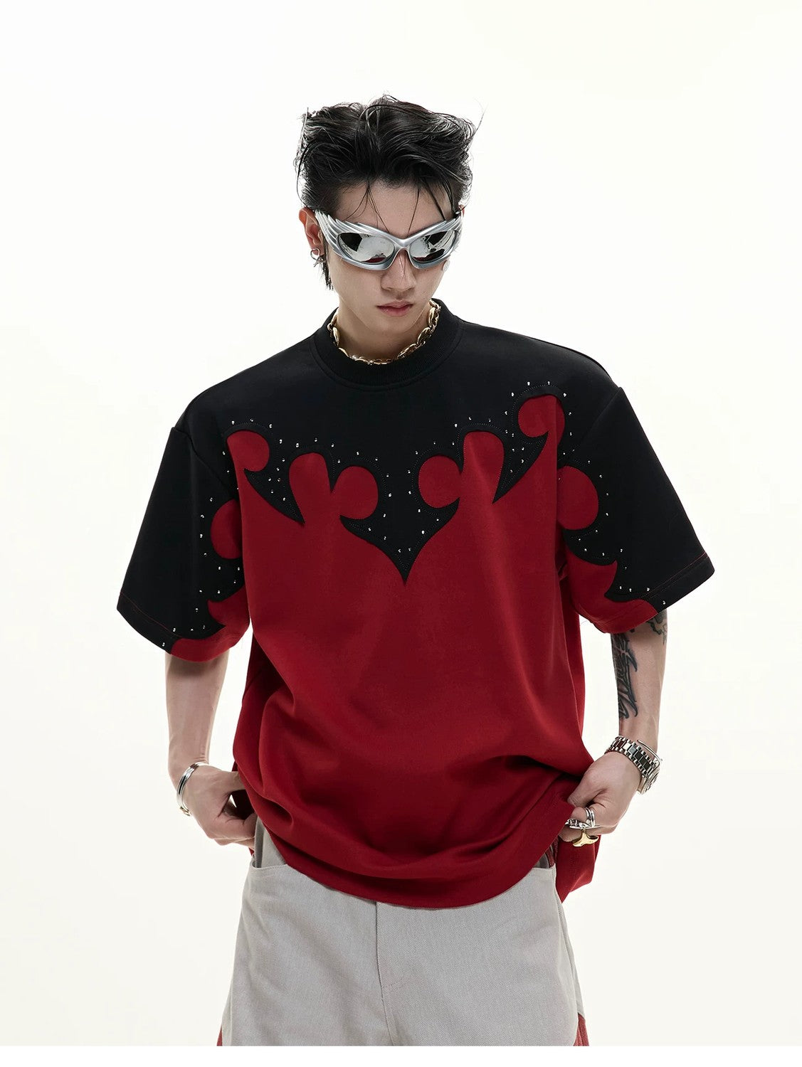 desc::heavyweight-cotton-boxy-tee-3d-burn-out-streetwear-top-detail-img-2