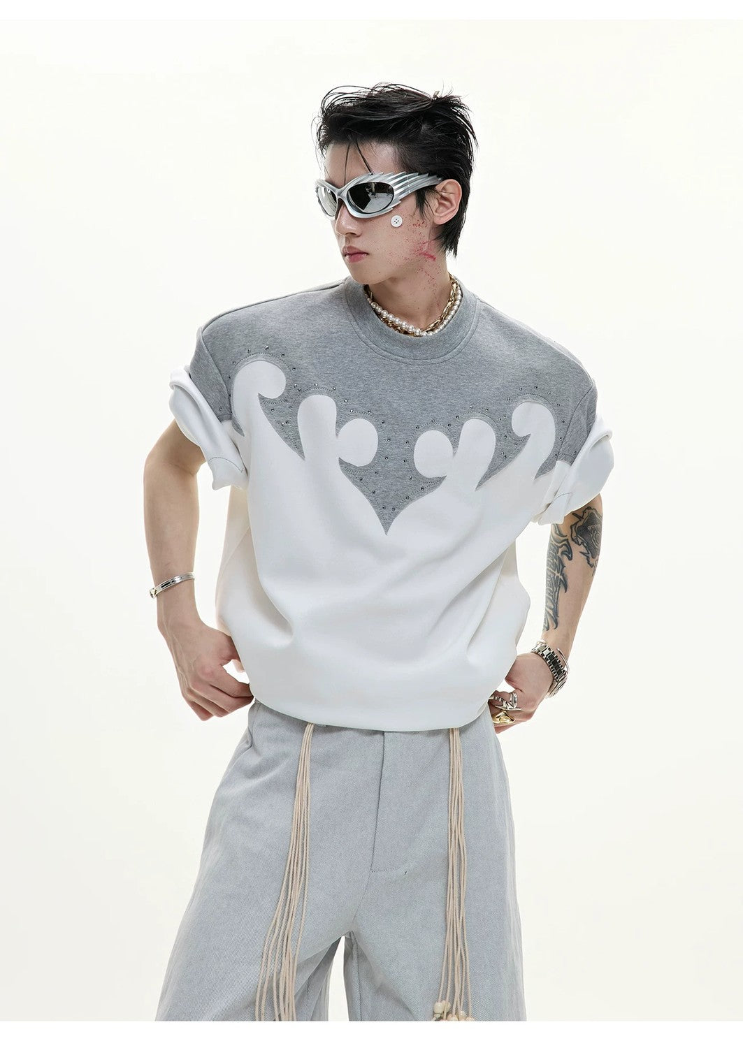 desc::heavyweight-cotton-boxy-tee-3d-burn-out-streetwear-top-detail-img-8