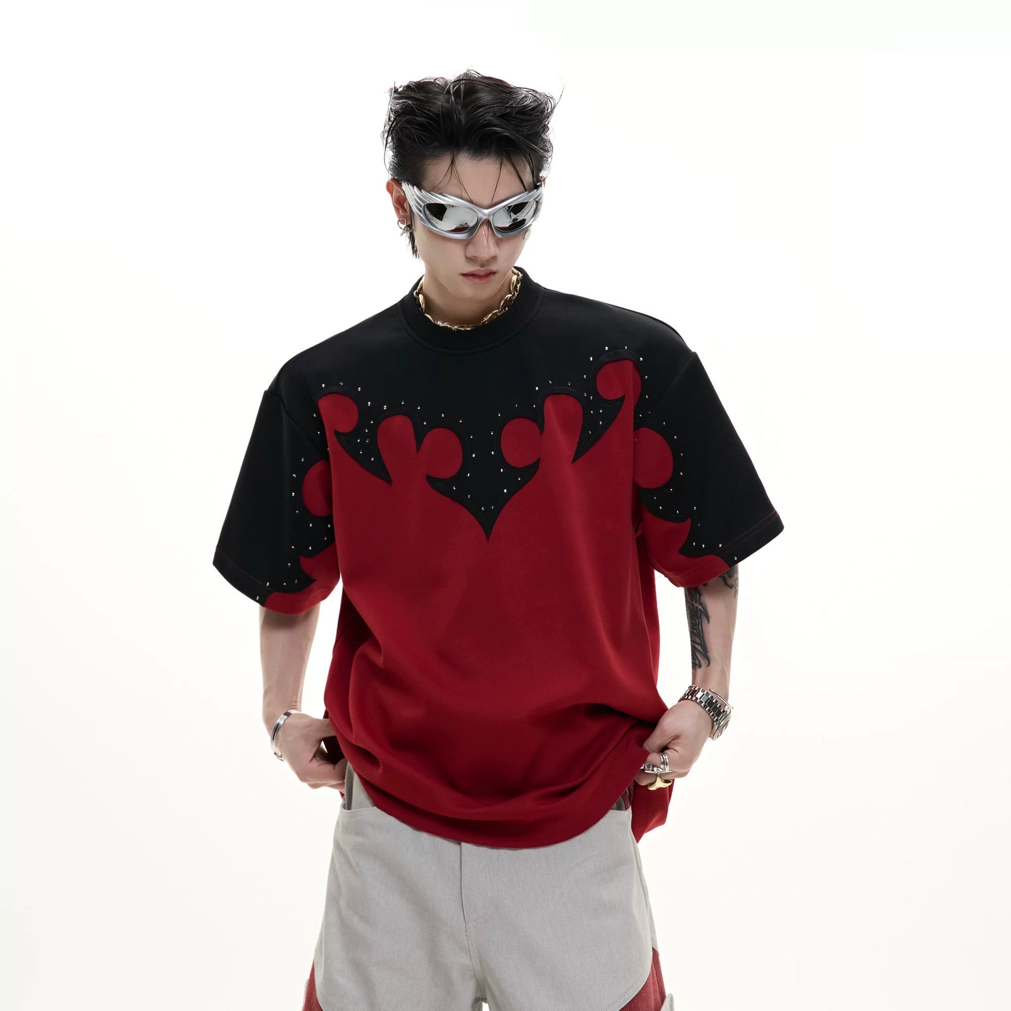 Gray boxy fit t-shirt with 3D aesthetic for men