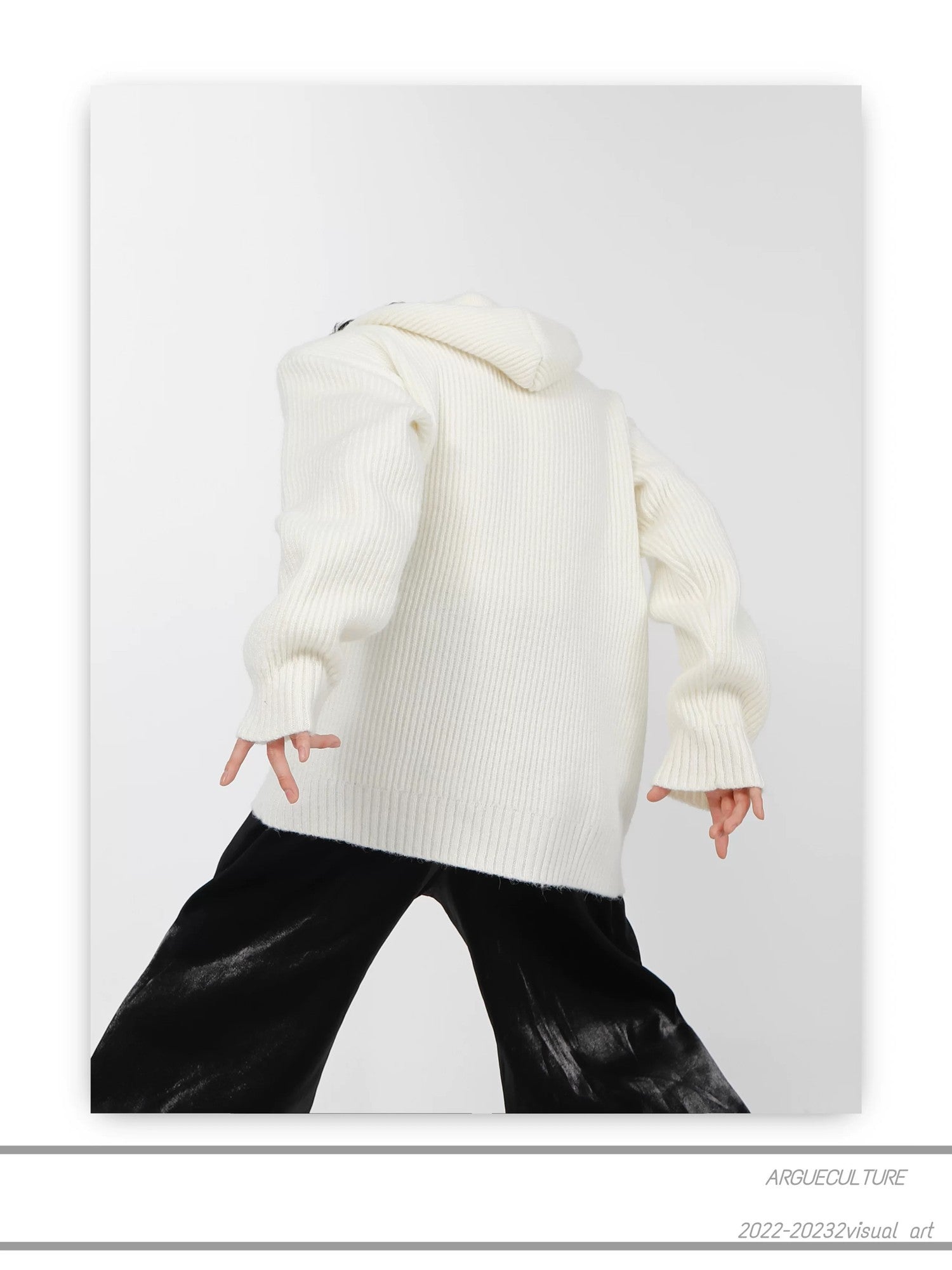 desc::heavyweight-knit-hoodie-oversized-minimalist-streetwear-detail-img-4