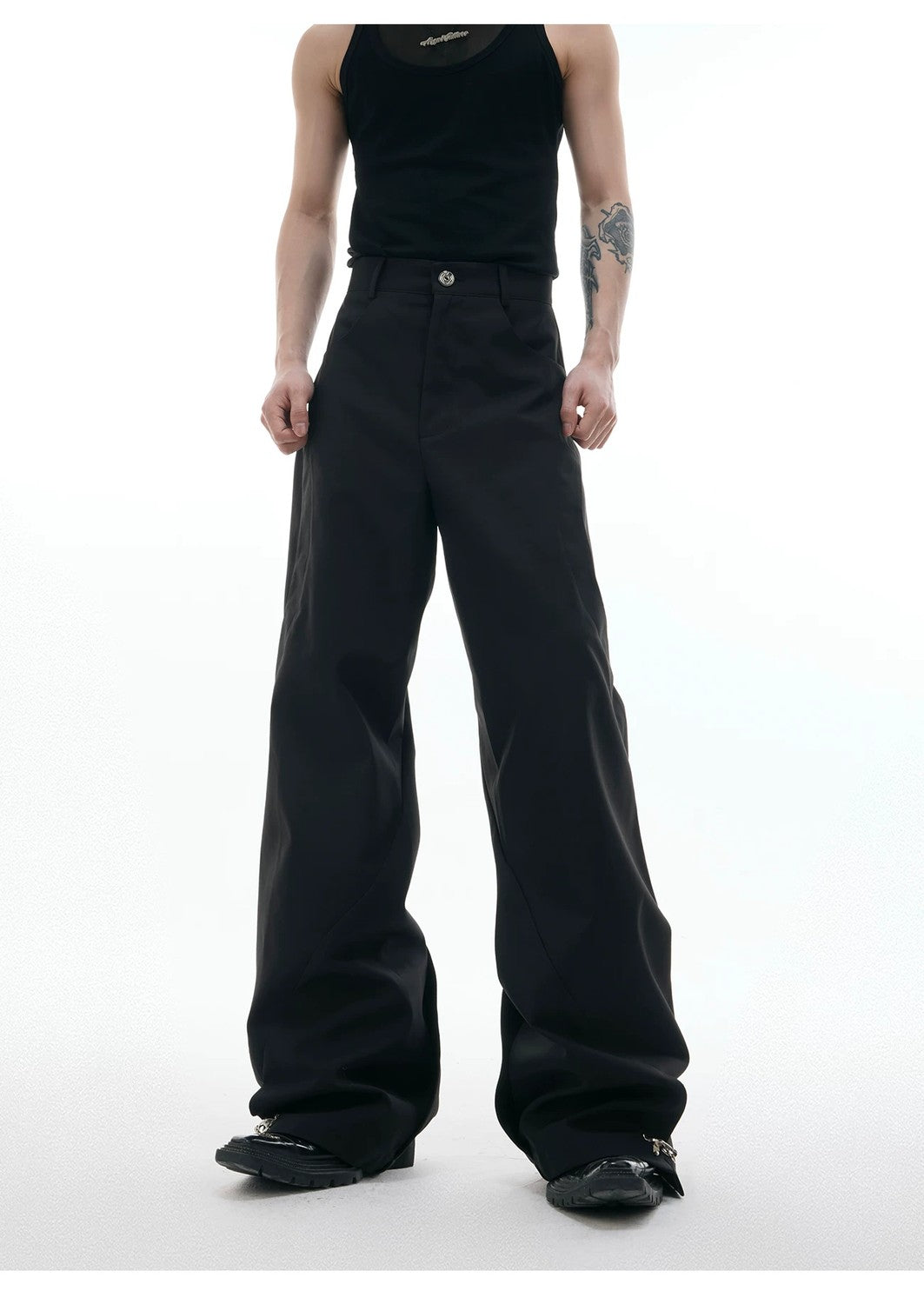 desc::hooded-sleeveless-vest-pants-set-with-metal-buckles-detail-img-10