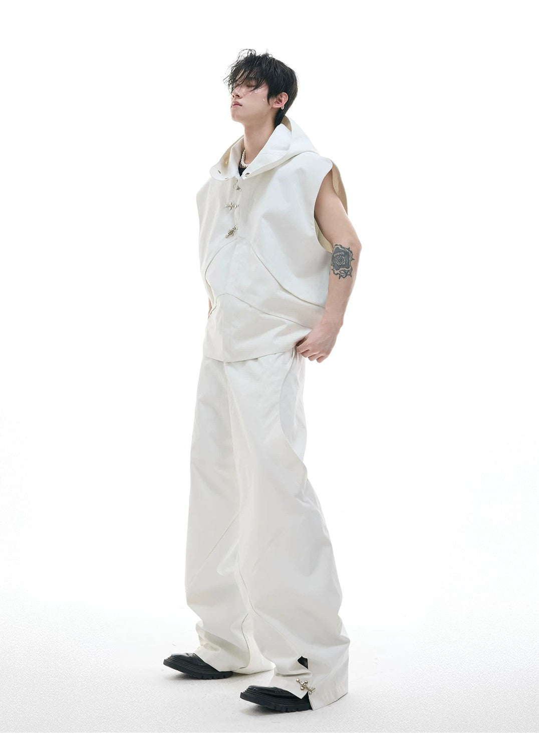 desc::hooded-sleeveless-vest-pants-set-with-metal-buckles-detail-img-5