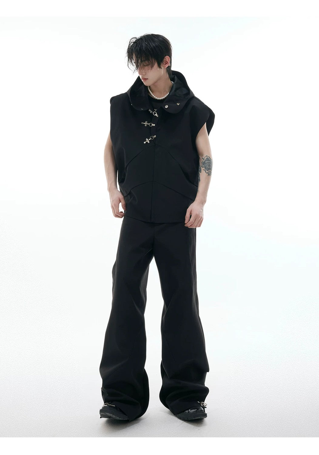 desc::hooded-sleeveless-vest-pants-set-with-metal-buckles-detail-img-7