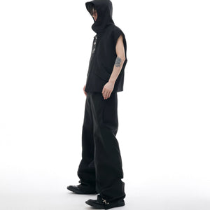 Close up of the industrial metal airplane buckle on the vest