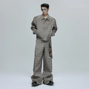 Full view of the brown houndstooth two-piece streetwear set