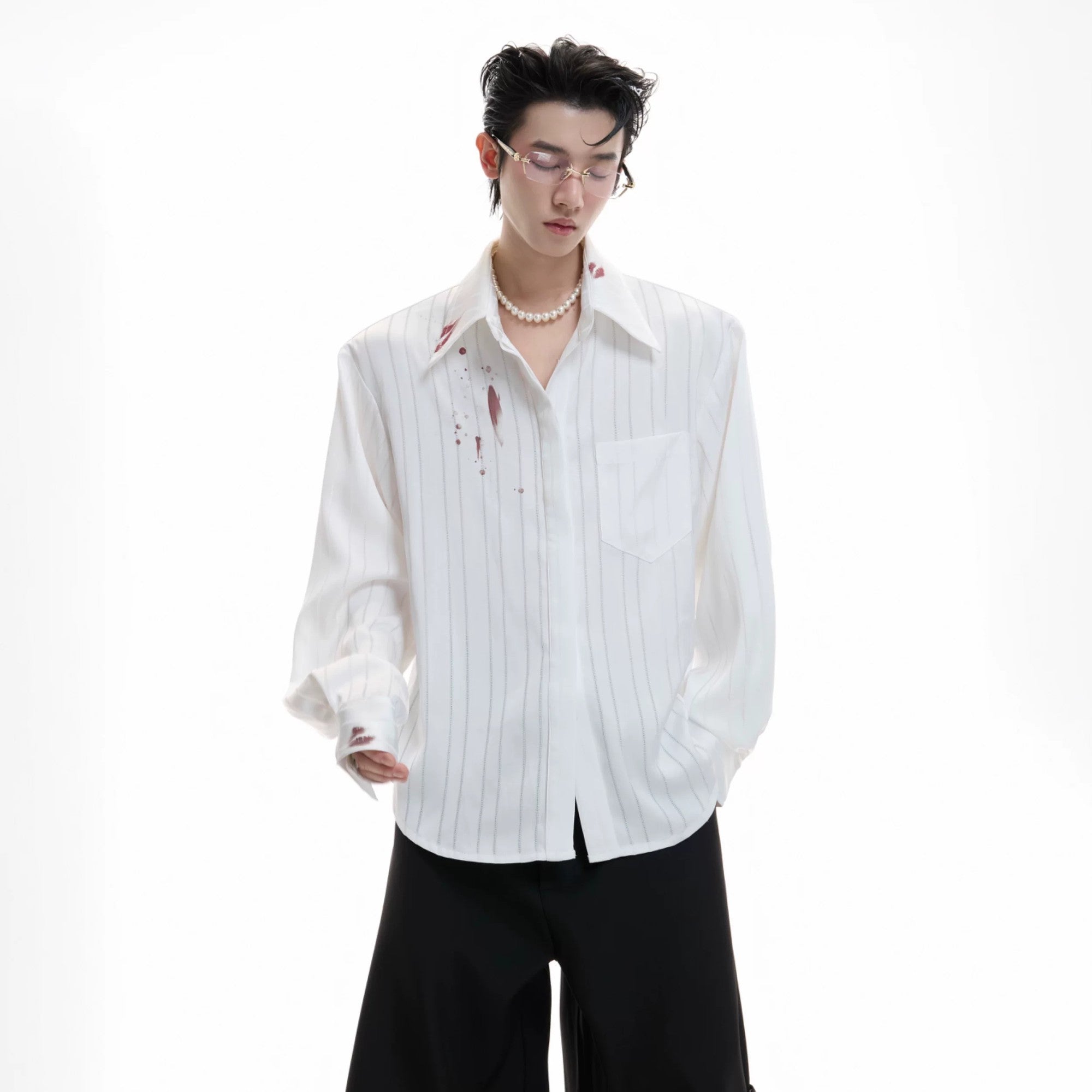 Men's white striped shirt with red lipstick print graphic streetwear style