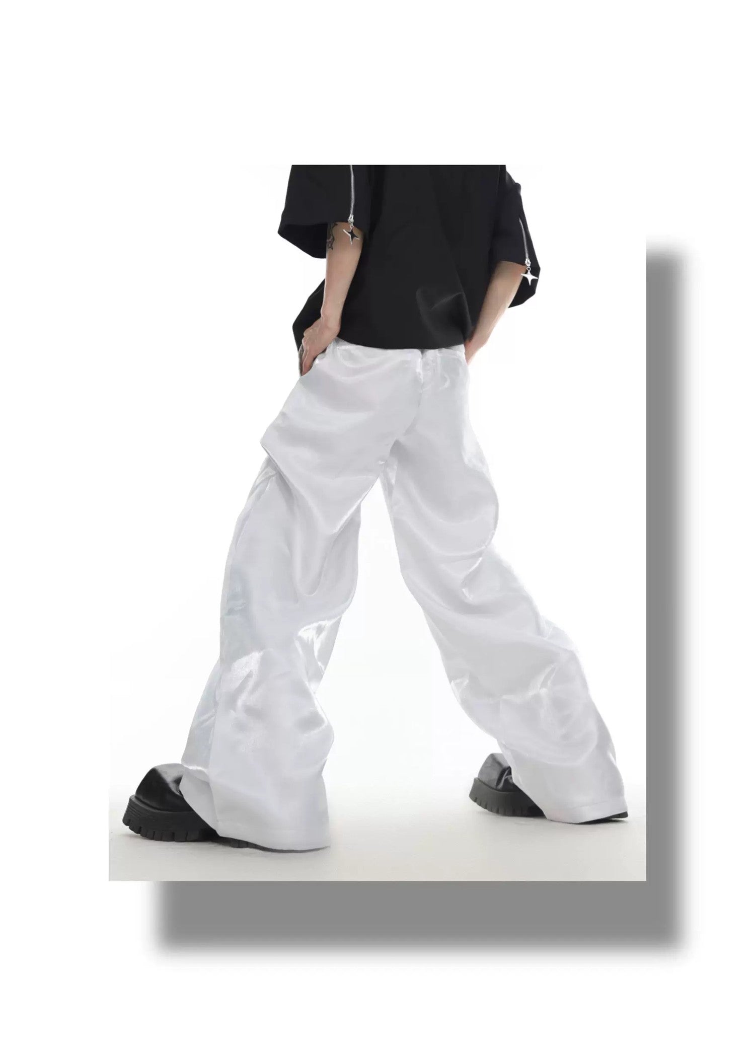 desc::liquid-metal-avant-garde-straight-leg-drape-pants-detail-img-5