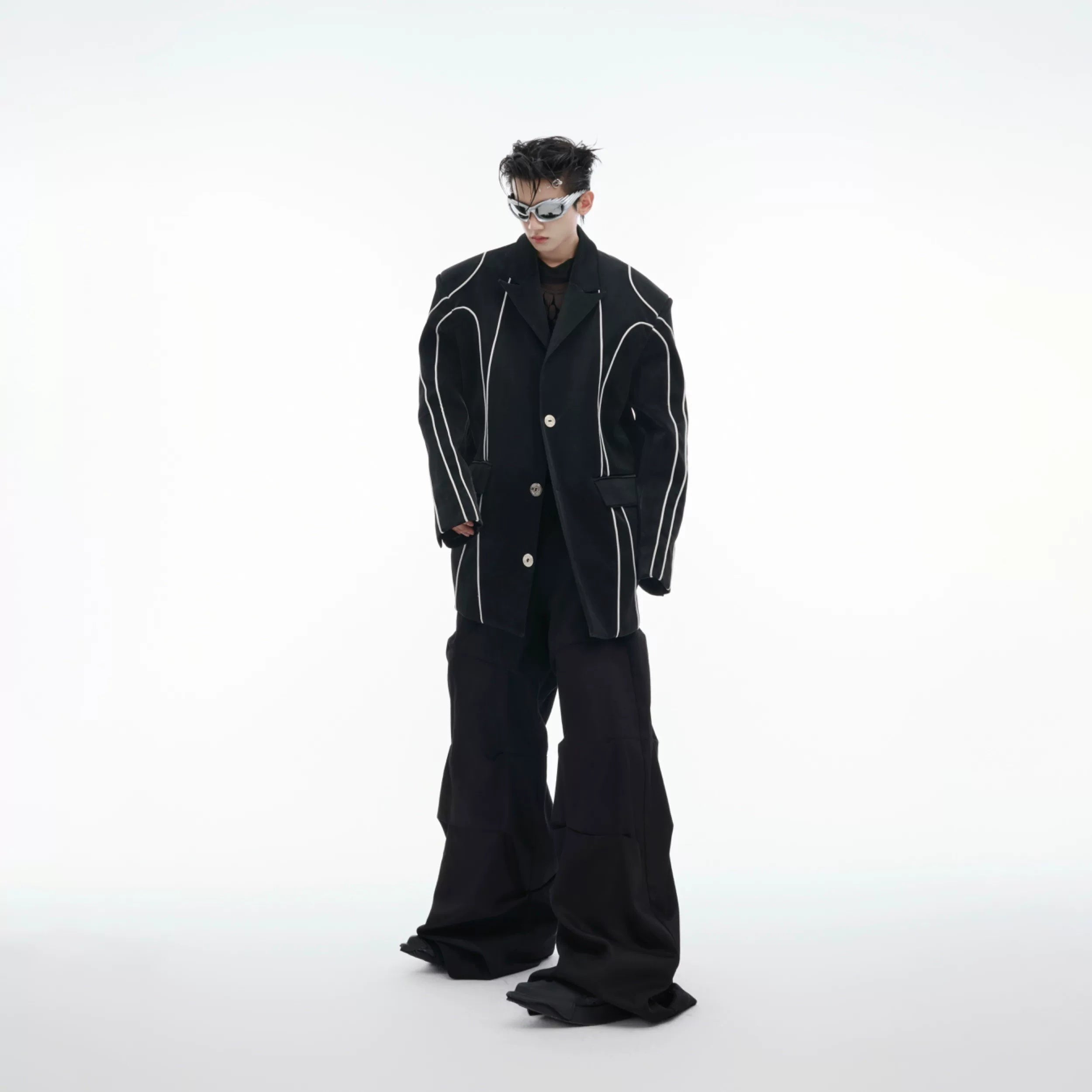 liquid-metal-pu-leather-blazer-with-padded-shoulders-black