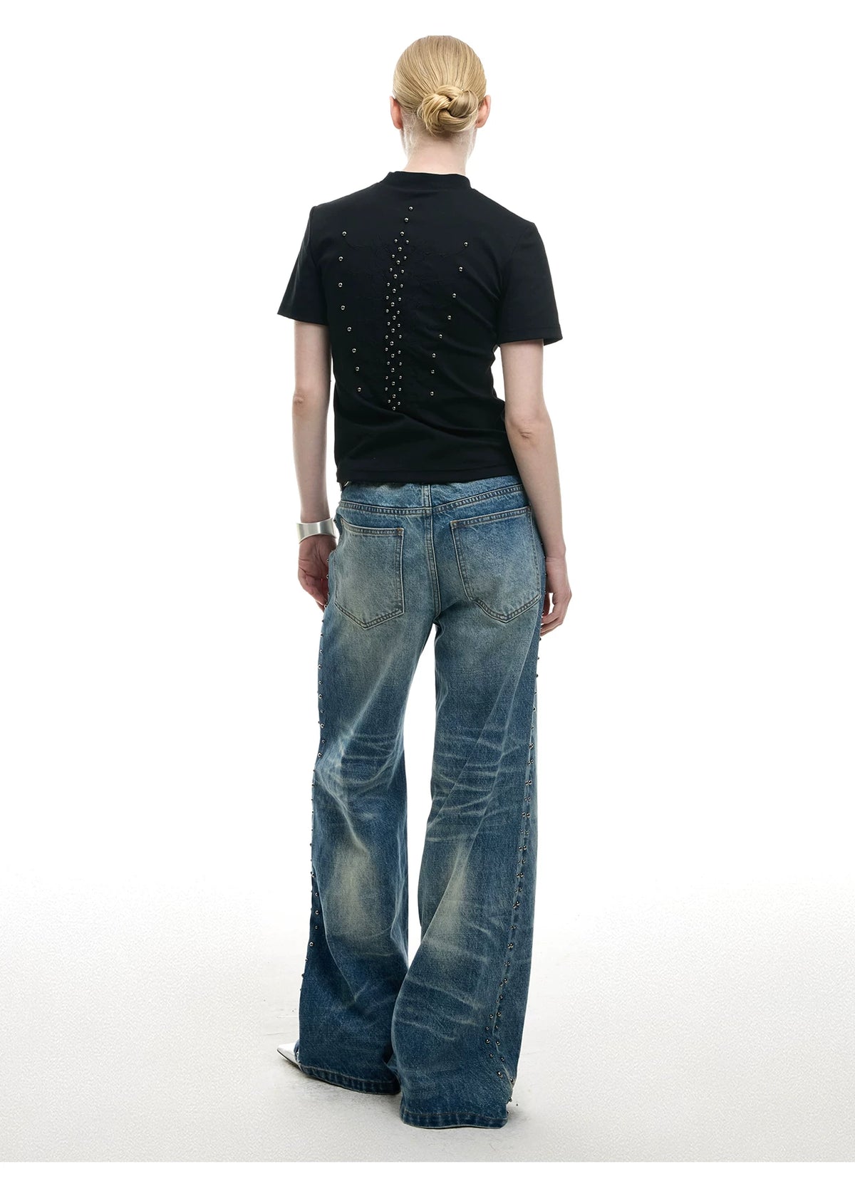 Loose Washed Studded Micro-Flare Jeans in Blue Cotton - detail image 5