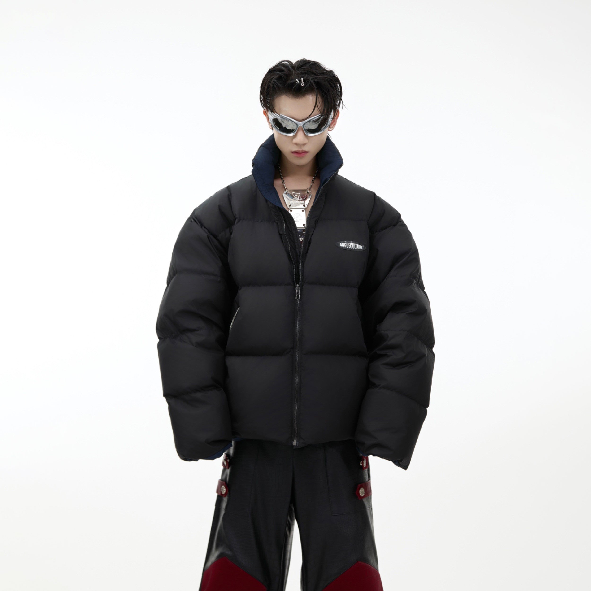Double-sided padded jacket with genuine leather accents, displaying the versatile 90s retro winter fashion