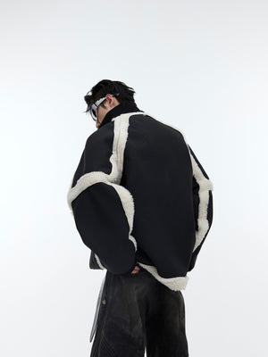 Stylish faux fur collar detail on this modern streetwear bomber jacket