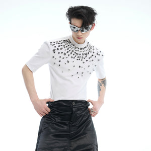 Slim fit cropped tee with diamond trim detailing, perfect for streetwear fashion