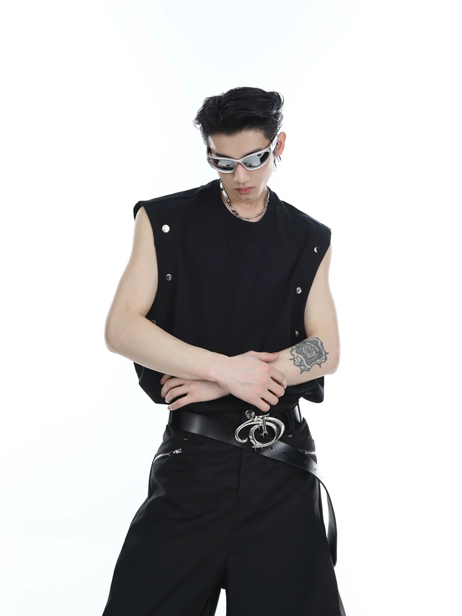 Men's Streetwear Sporty Loose - Fit Tank Top with Metal Button Accents - ArguE CulturE