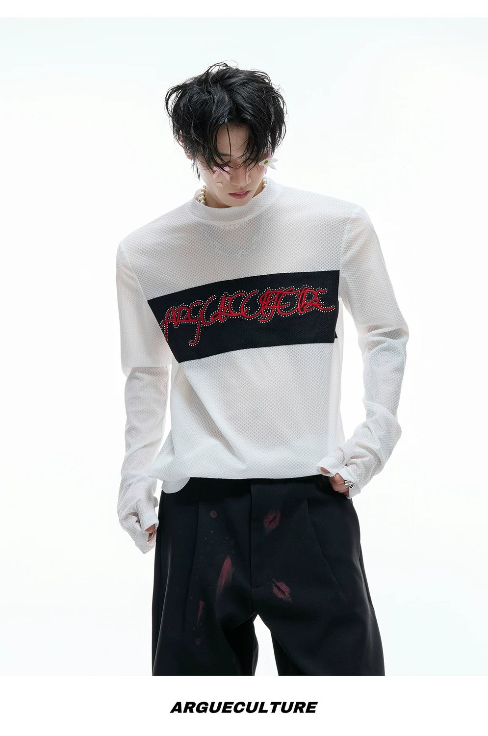 desc::mesh-patchwork-long-sleeve-tee-goth-embroidery-top-detail-img-15