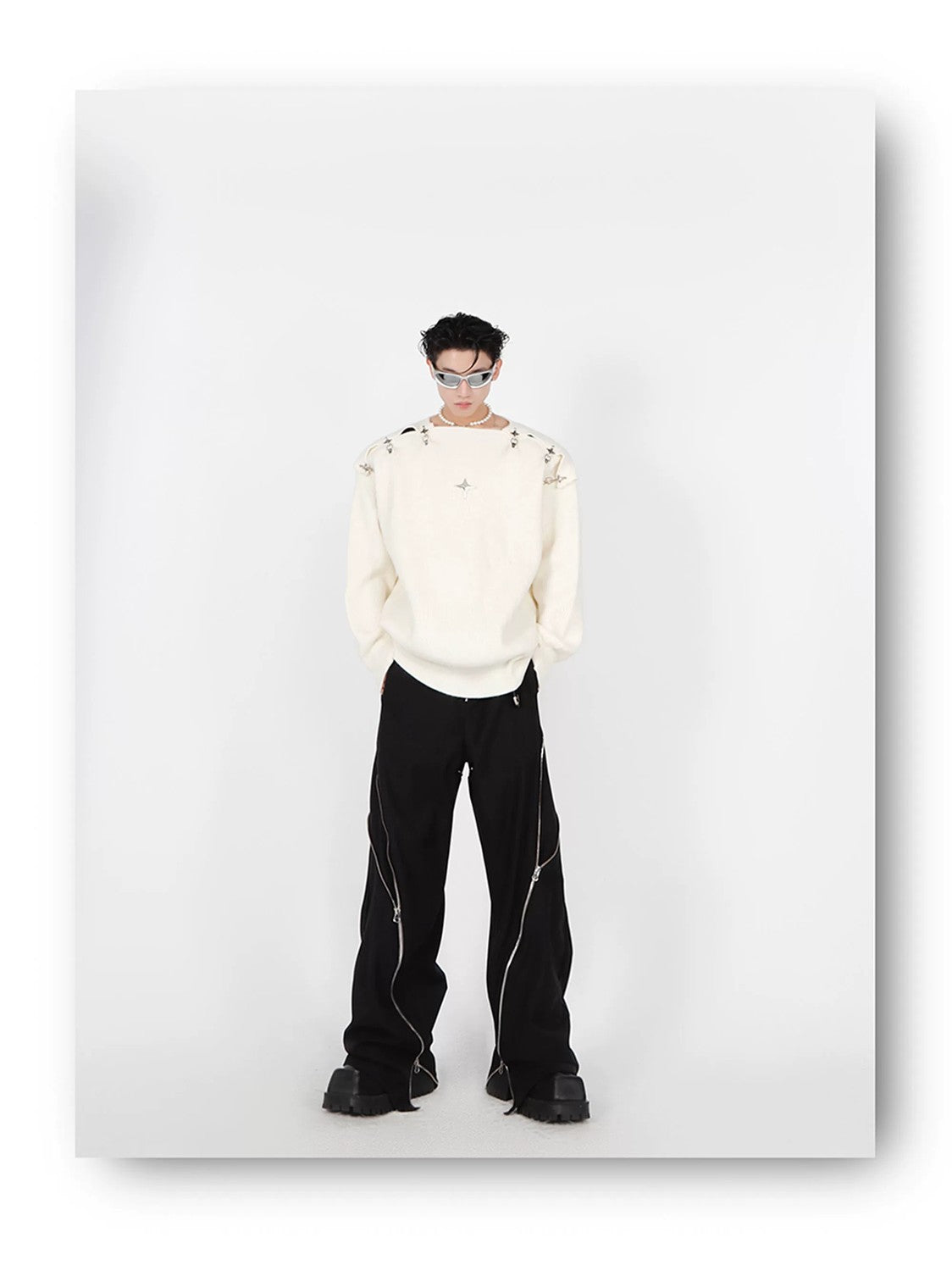 desc::metal-buckle-cutout-knit-sweater-streetwear-pullover-detail-img-2